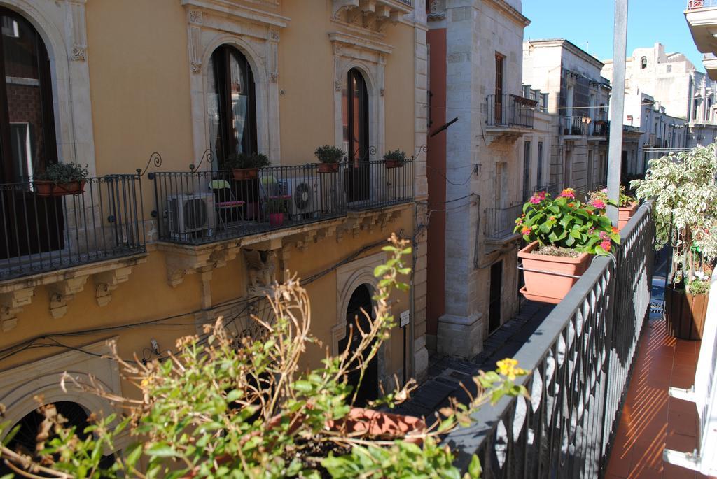 Casa Azzurra Apartment Сиракуза Екстериор снимка